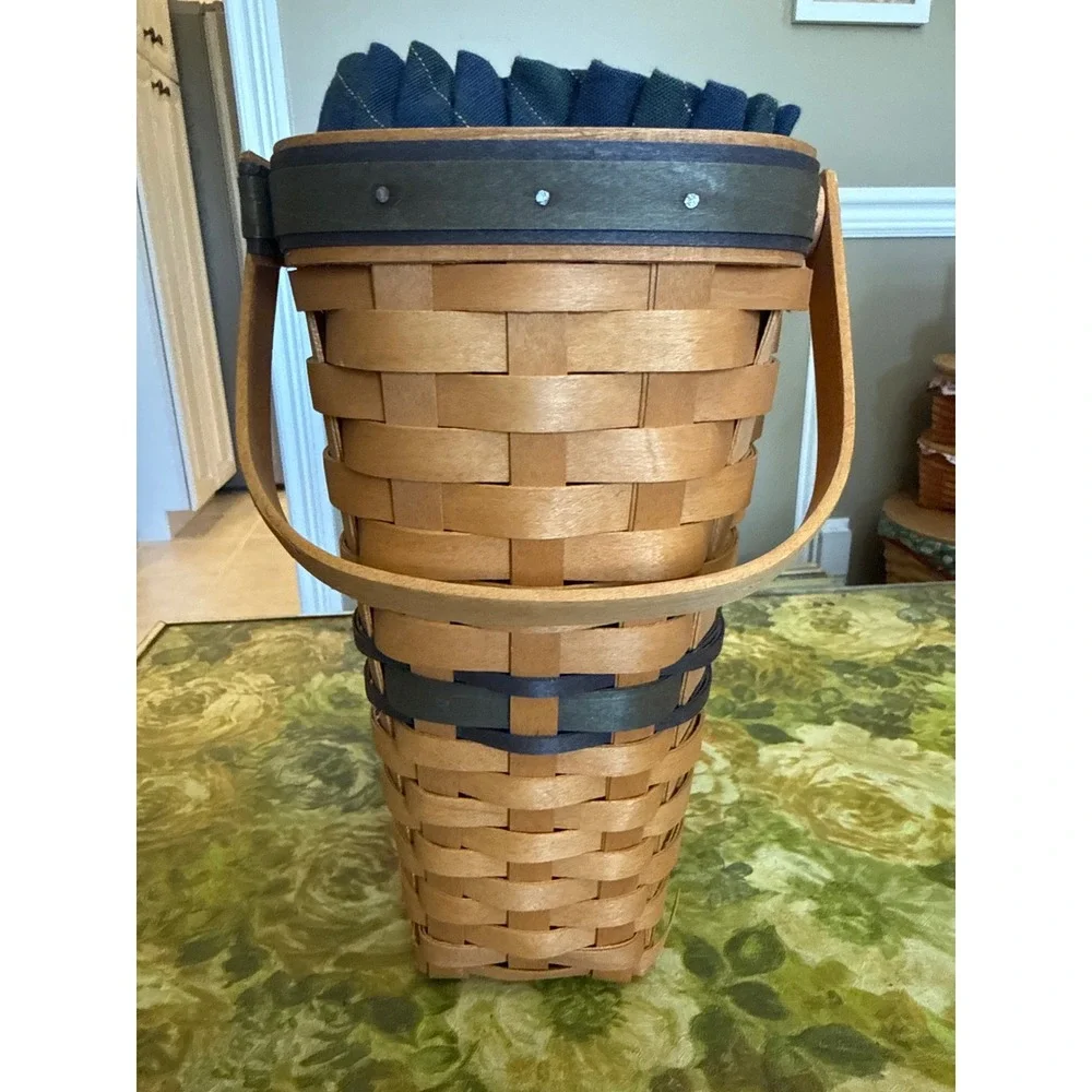 Longaberger Collectors Club Membership Basket 1997 Navy Liner & Protector